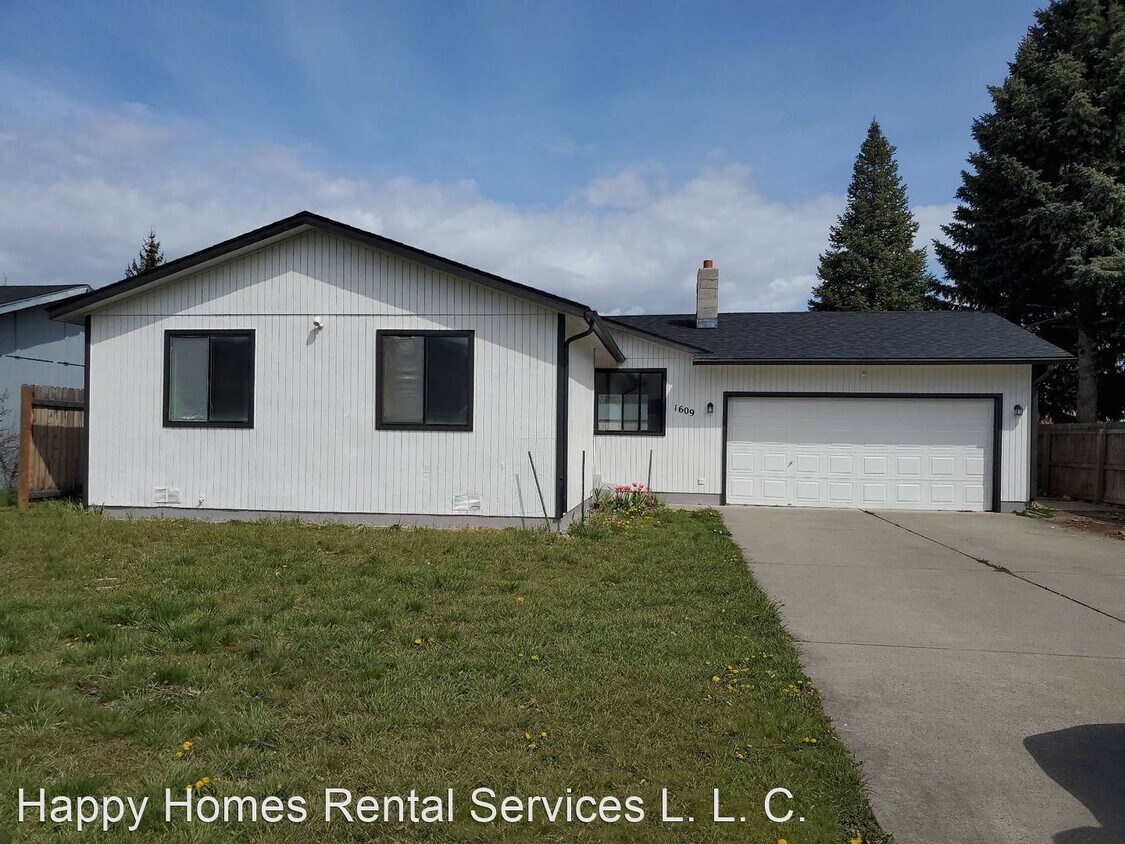 Primary Photo - 3 br, 1.5 bath House - 1609 E. 1st Ave.