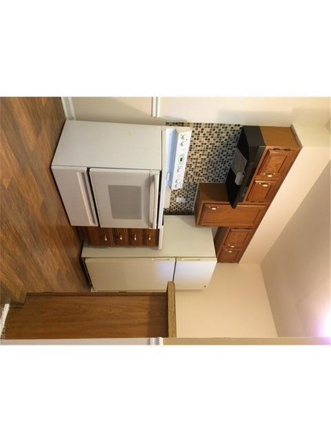 Foto del edificio - 9619 Vinca Cir