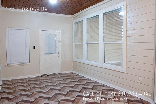 Foto del edificio - 422 Eldridge Dr