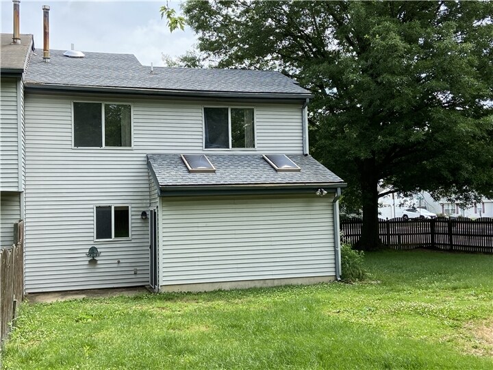 152 Wedgefield Dr, New Castle, DE 19720 Townhome Rentals in New