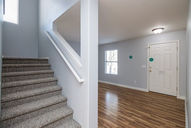 Building Photo - 16809 W Central St