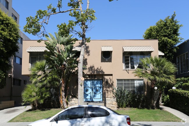 Foto del edificio - 450 S Rexford Dr