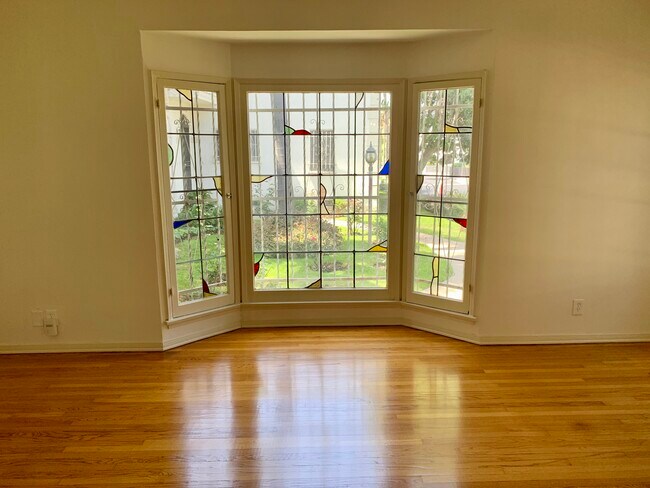 Living Room view of courtyard - 7916 Rosewood Ave