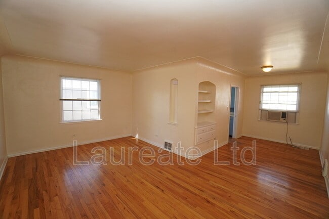 Foto del edificio - 2425 S Humboldt St