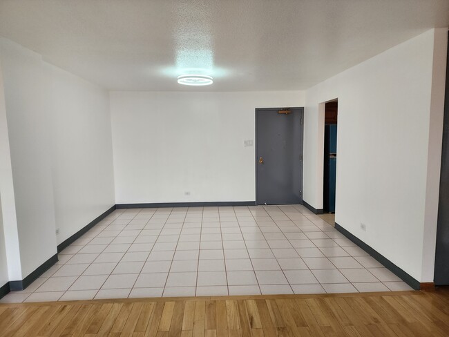 Dining Room - 501 W 24th Pl
