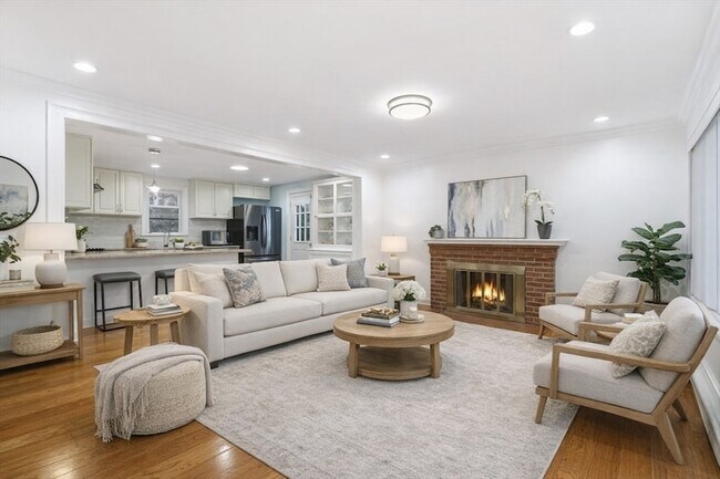 Photo - 63 Dickerman Ln House