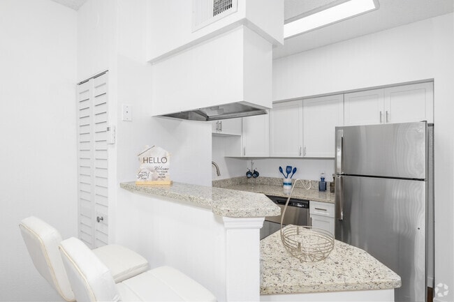 Interior Photo - WATERFORD LANDING APARTMENTS