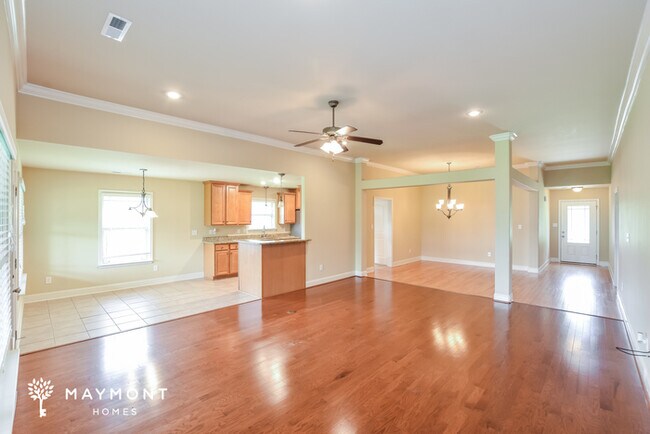 Building Photo - 24618 Rolling Vista Dr