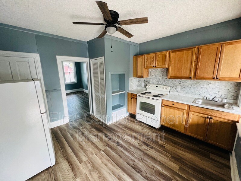 3 Stoner Ave, Hanover, PA 17331 Condo for Rent in Hanover, PA