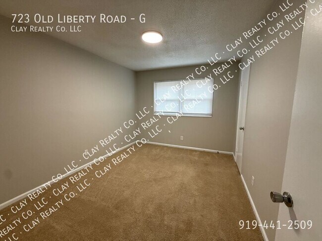 Foto del edificio - 723 Old Liberty Rd