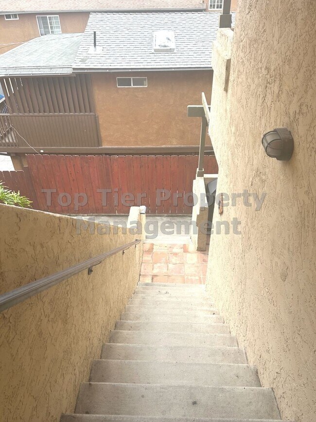Foto del edificio - Spacious 2 Bed / 2 Bath Condo Near SDSU – ...
