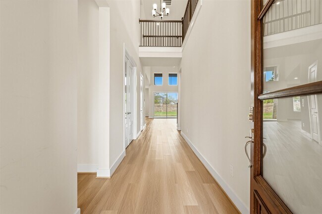 Foto del edificio - 4615 Bridgewood Dr