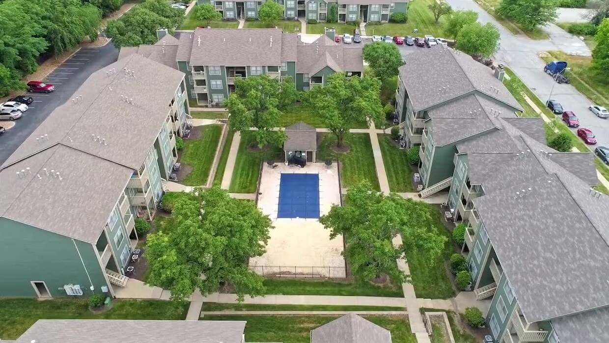 Hilltop Village Apartments Kansas City, MO