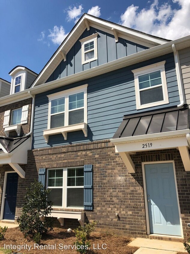 Primary Photo - 3 br, 2.5 bath House - 2519 Bonterra Blvd