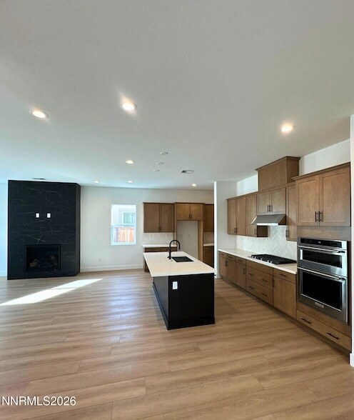 Foto del edificio - 2324 Rocky Anchor Ln