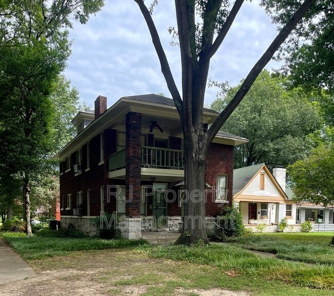 Photo - 1572 Tutwiler Ave House