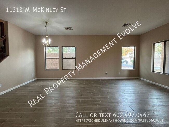 Foto del edificio - Fully Updated Avondale Home