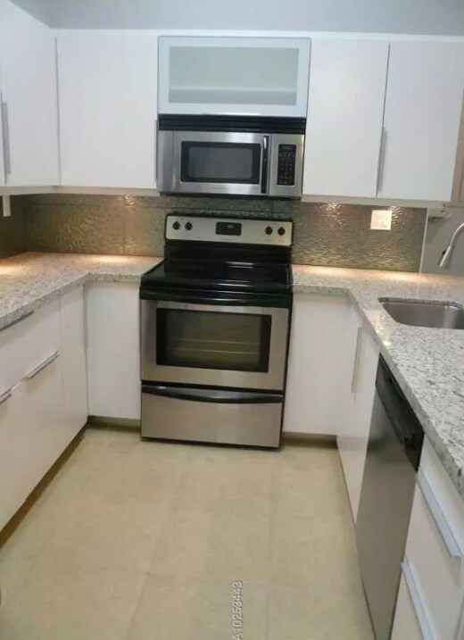 Photo - 2449 SW 18th Ter Apartment