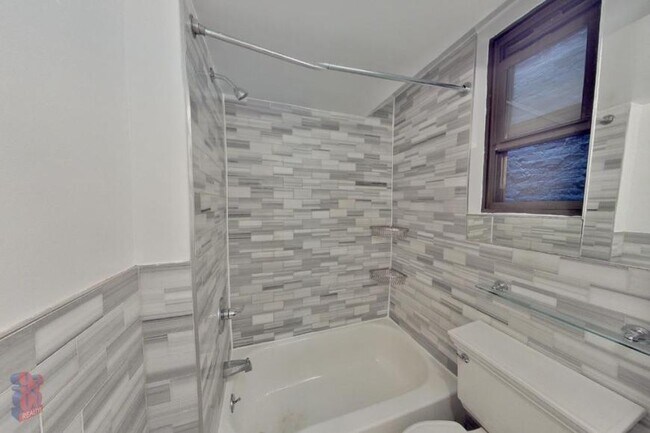 Building Photo - 2 bedroom in NEW YORK NY 10016