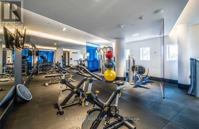 Building Photo - 20 Brin Dr