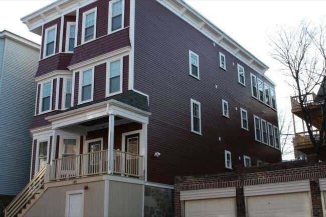 Foto del edificio - 148 Hillside St