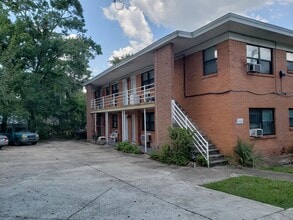 Building Photo - 1205 Lasalle St
