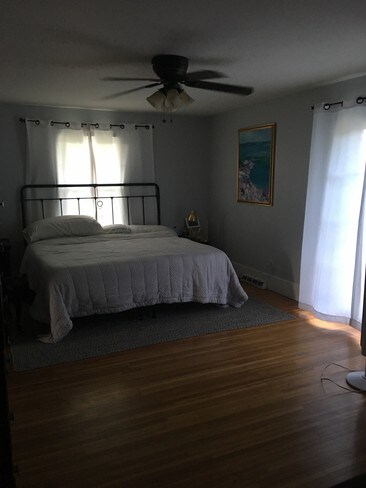 Foto del edificio - 211 Argonne Dr