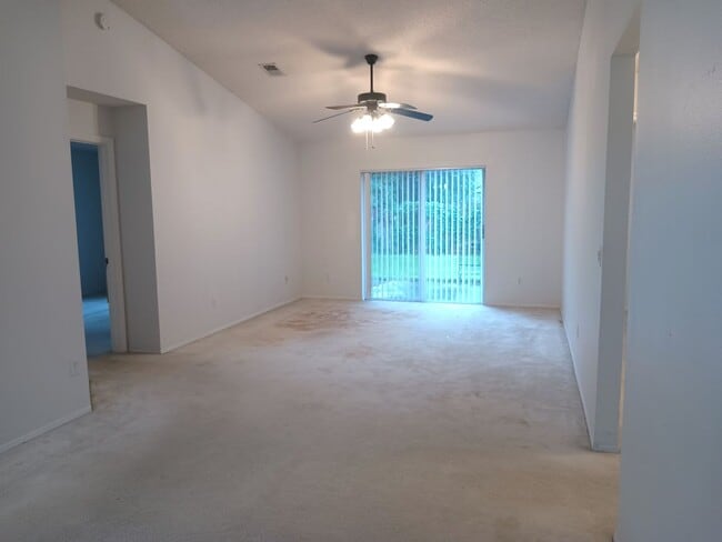 Foto del edificio - Kissimmee Single Family 3x2  Home!