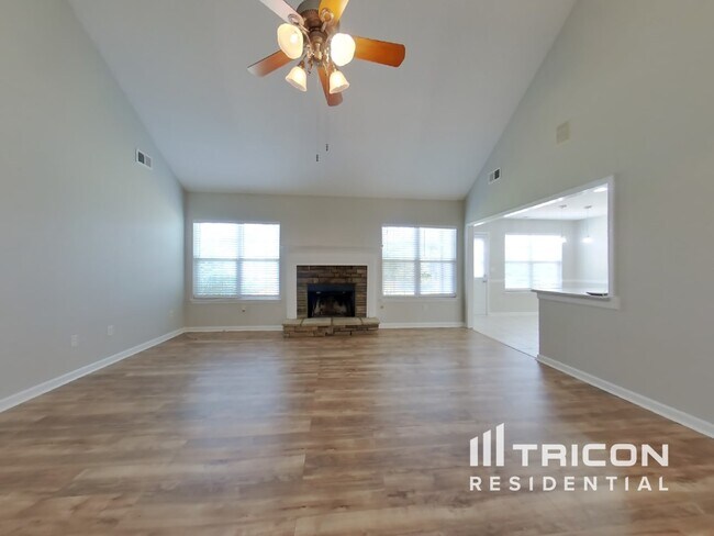 Building Photo - 5118 Meadows Lake Drive Powder Springs GA