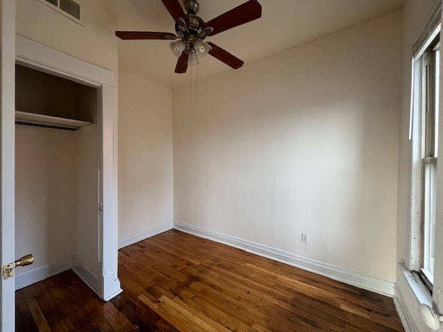 Foto del edificio - 2401 W McLean Ave