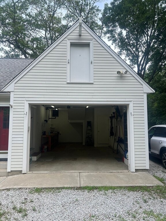Building Photo - 22 Warren Ln