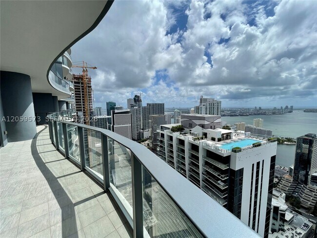 Foto del edificio - 1000 Brickell Plaza