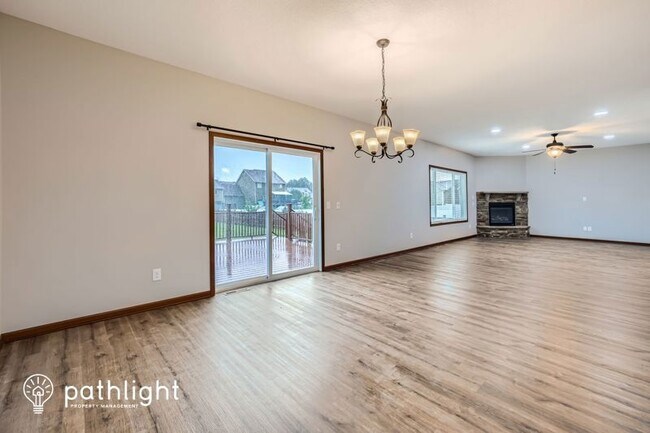 Foto del edificio - 13936 Linnet St NW