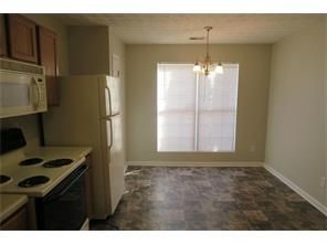 Building Photo - Ready to Move In Townhome in Waldrop Station