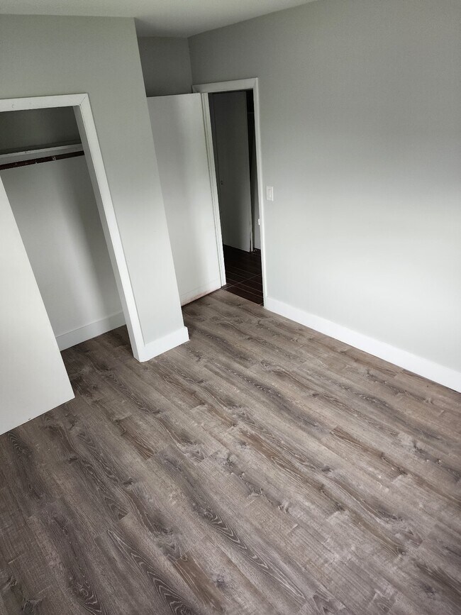 Foto del edificio - 2221 NW 59th St