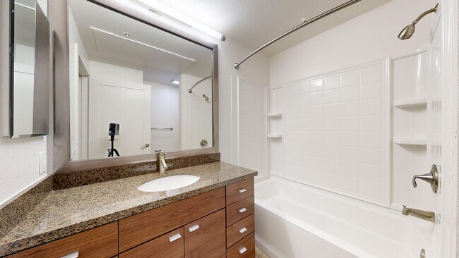 Interior Photo - The Westerly on Lincoln