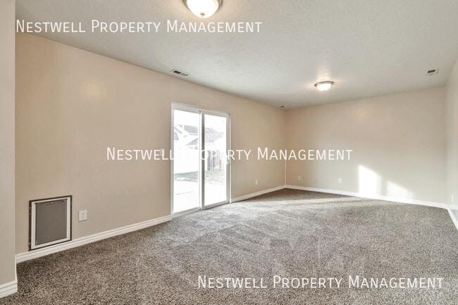 Building Photo - Charming Single-Family Home in Tooele!