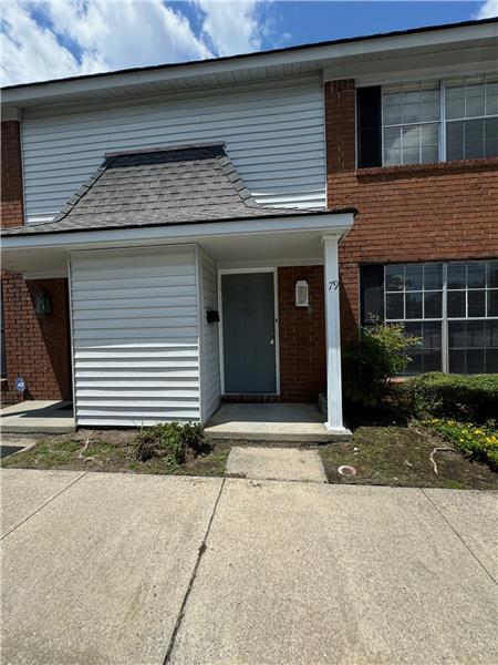 Primary Photo - 79 Knollwood Cir