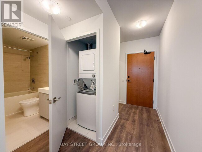 Photo du bâtiment - 2920 Hwy 7