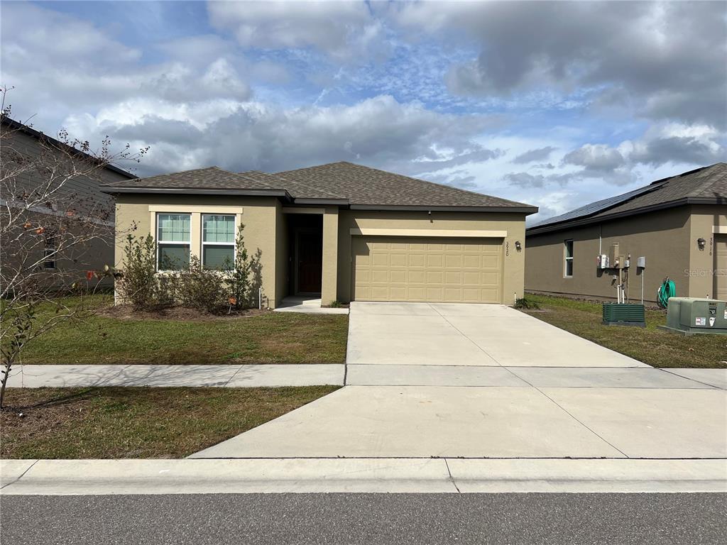 Foto principal - 3920 Spruce Creek Dr
