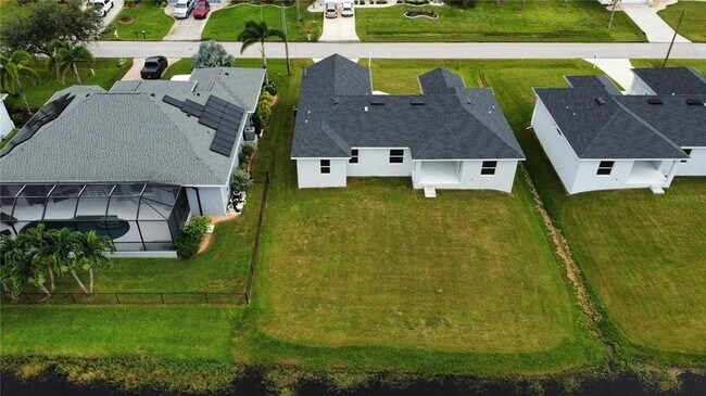Building Photo - 236 Long Meadow Ln S