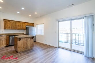 Building Photo - 2075 S Sir Monte Dr