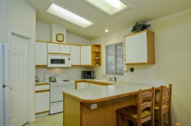 Building Photo - NW Boise 3 Bedroom Home for Rent
