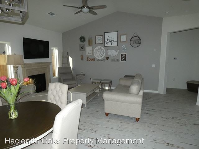 Foto del edificio - 4 br, 3 bath House - 1541 S. Oberlin Ct