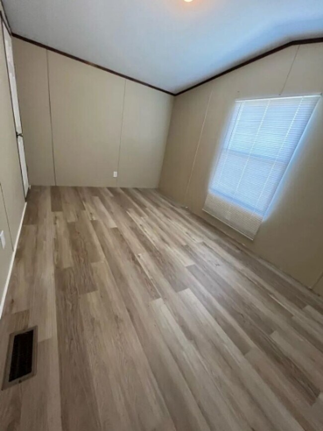 Foto del edificio - 5260 SW 1140