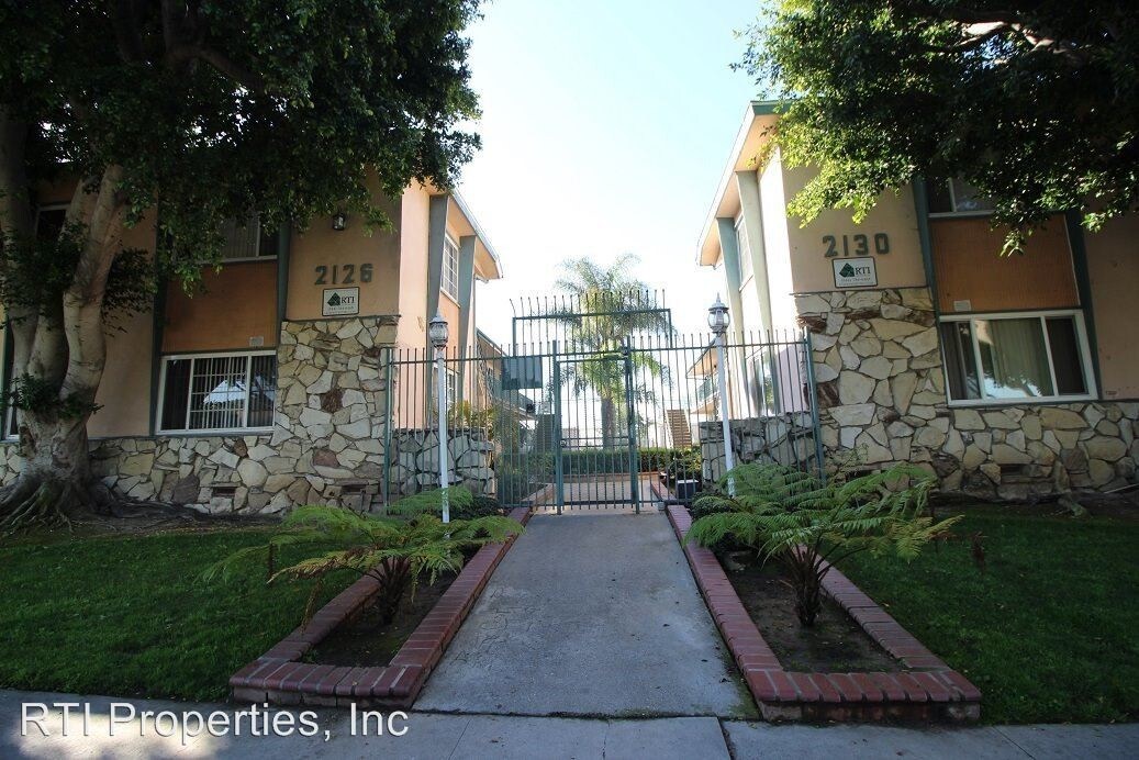 Primary Photo - 2126-2130 W El Segundo Blvd