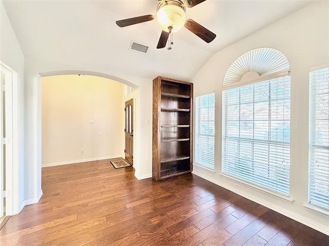 Foto del edificio - 2913 Dover Dr