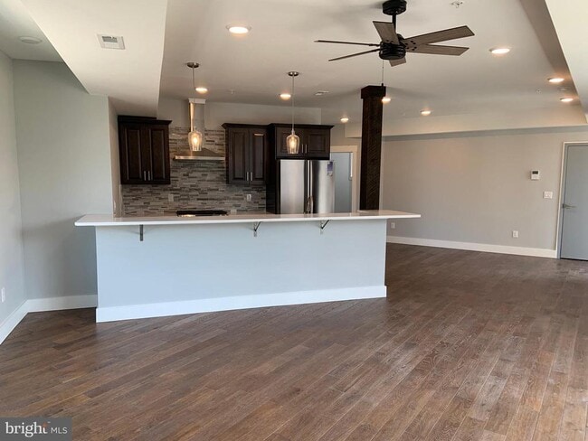 Building Photo - 1811 Ridge Ave