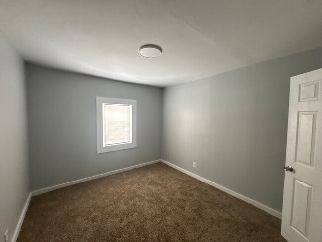 Building Photo - 2934 N Colorado Ave