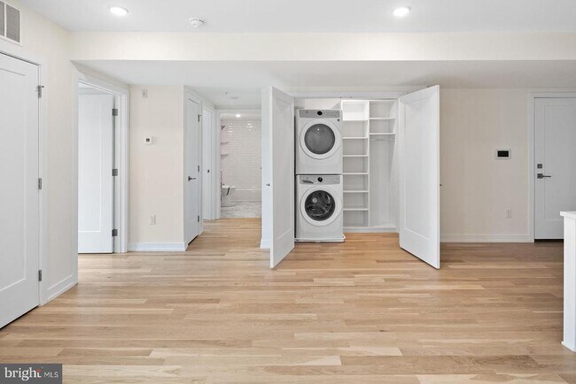 Foto del edificio - 302-806-U302 N 2nd St